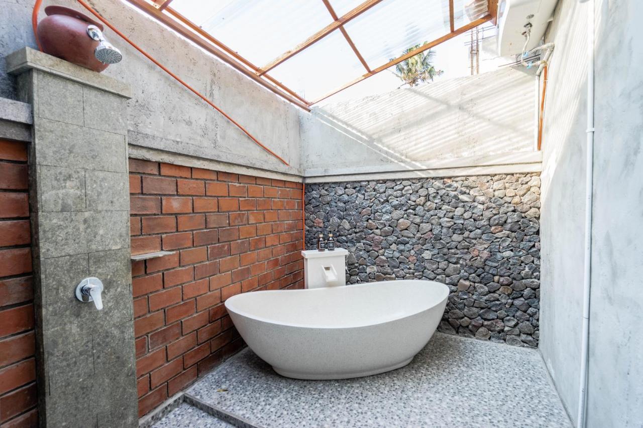 Garvi Villa Karangasem Exterior foto